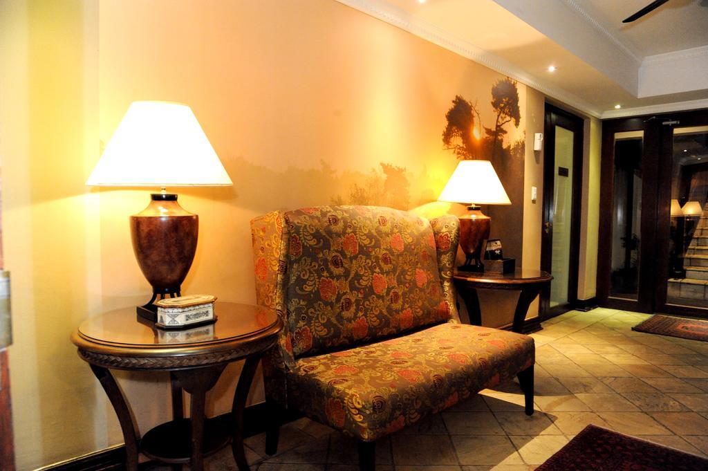 Anta Boga Hotel Bloemfontein Kültér fotó